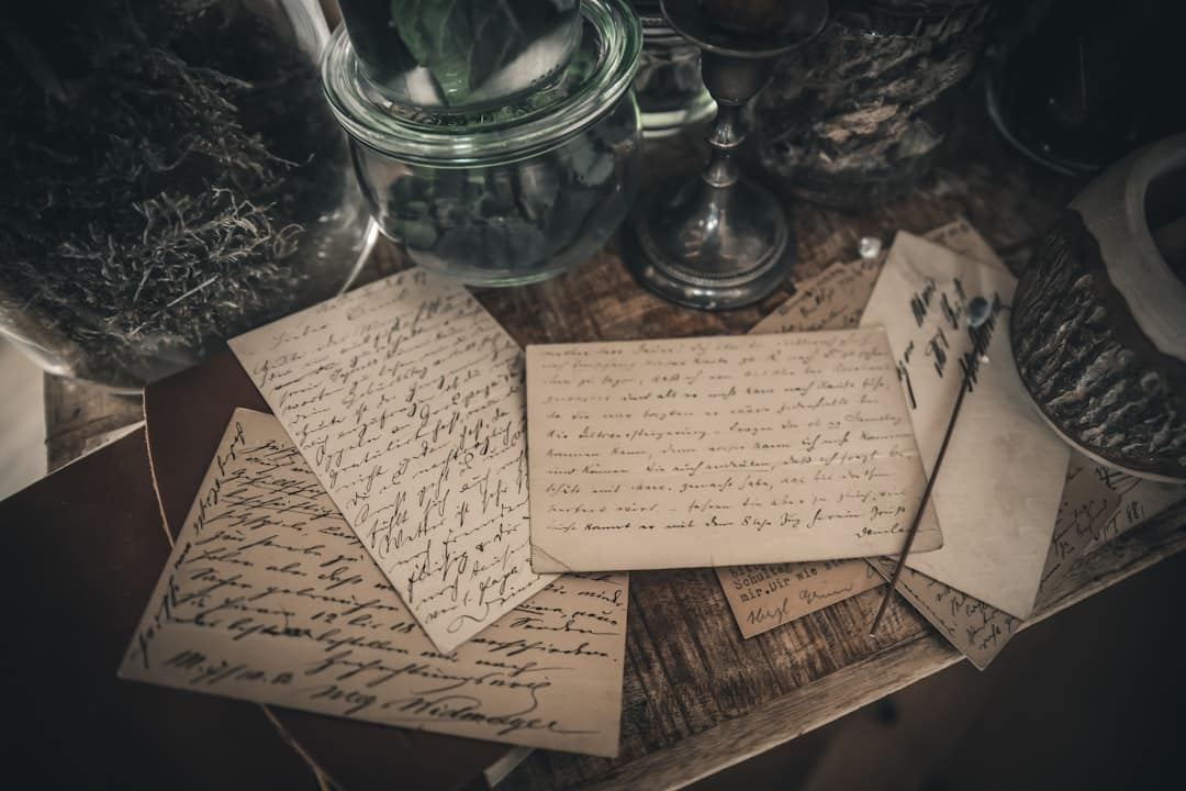 Quem Escondeu a Carta Misteriosa?