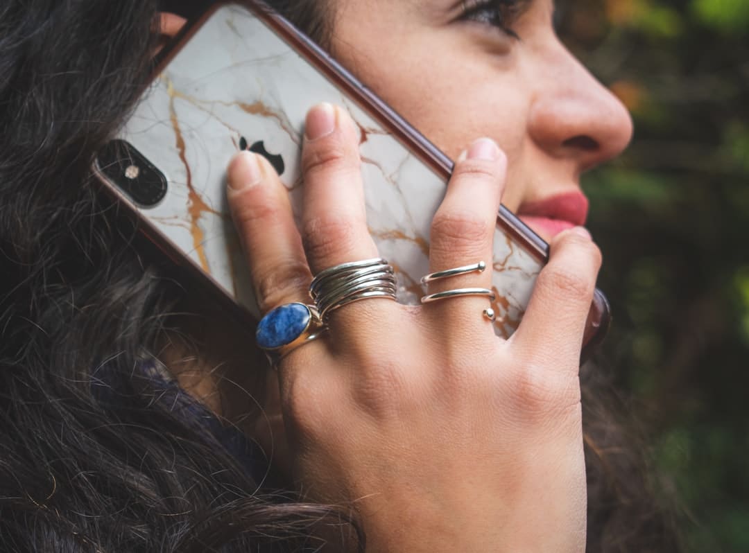 Como detectar metais nobres com app no celular